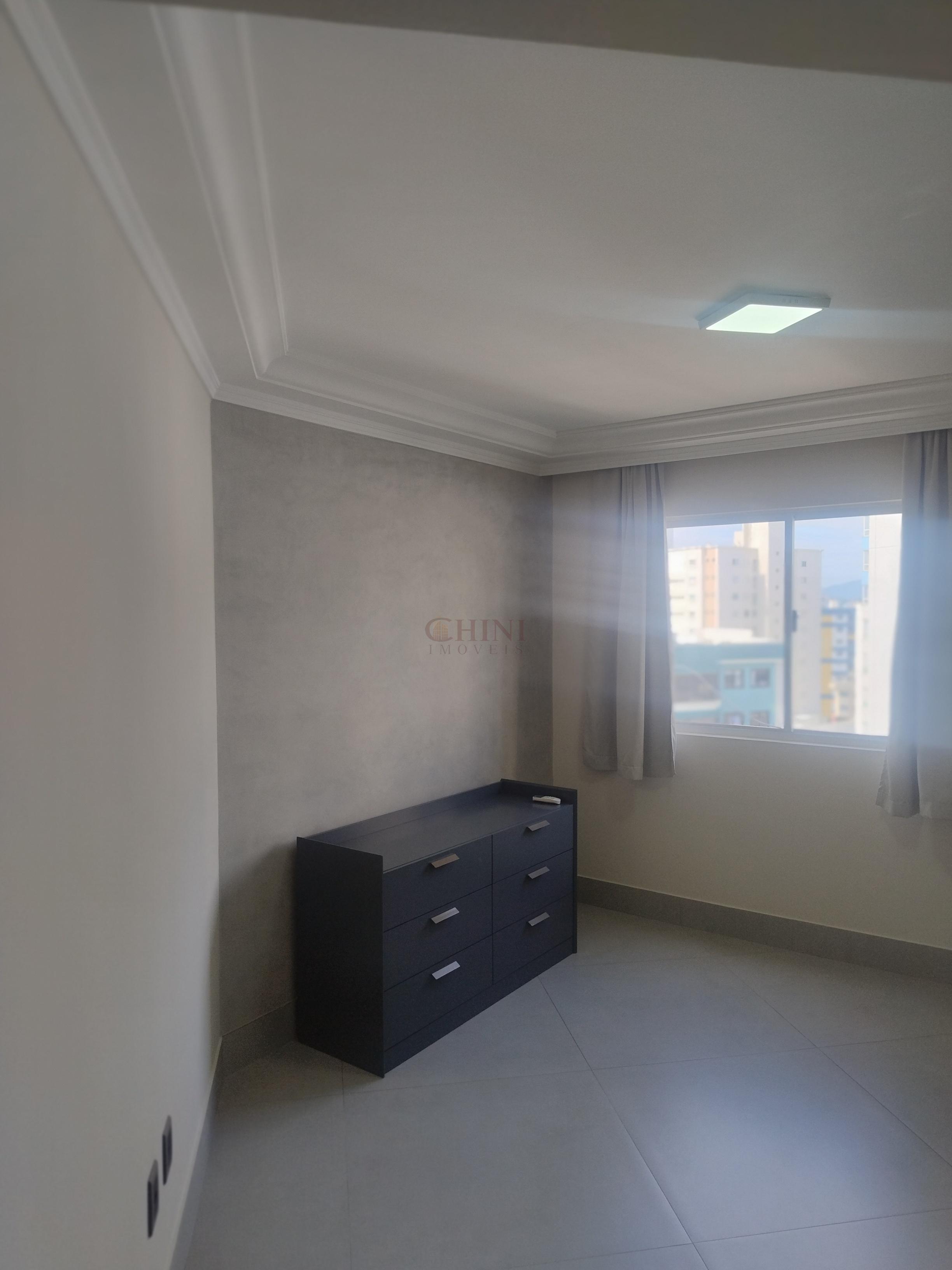 Apartamento 2 quartos para Locação Anual no bairro Centro em Balneário Camboriú