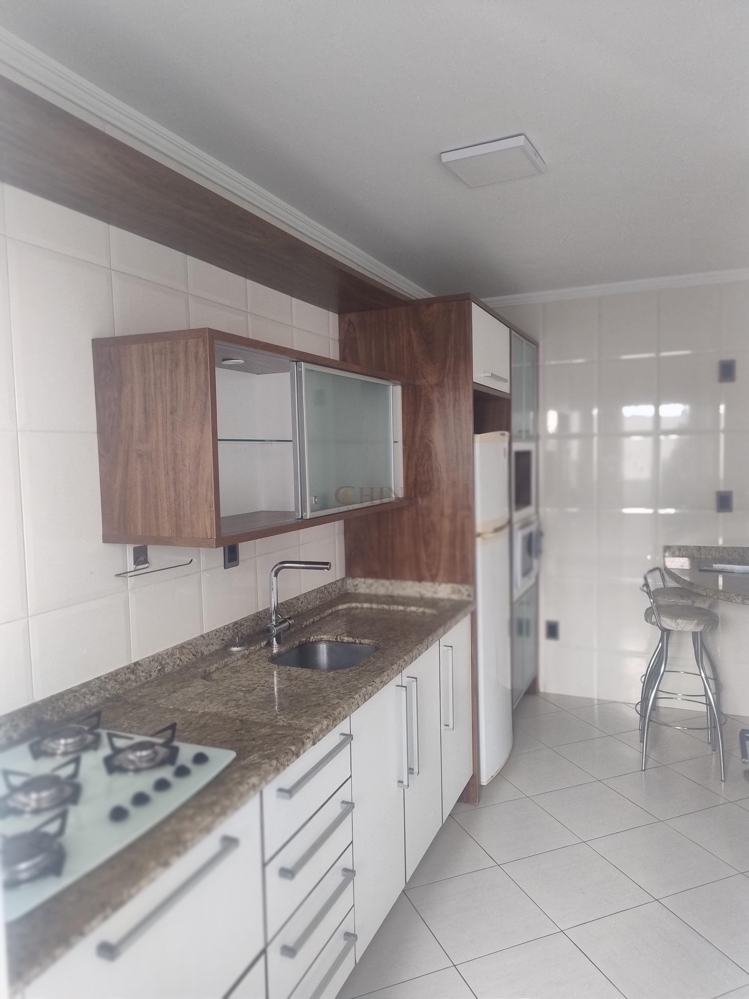 Apartamento 2 quartos para Locação Anual no bairro Centro em Balneário Camboriú