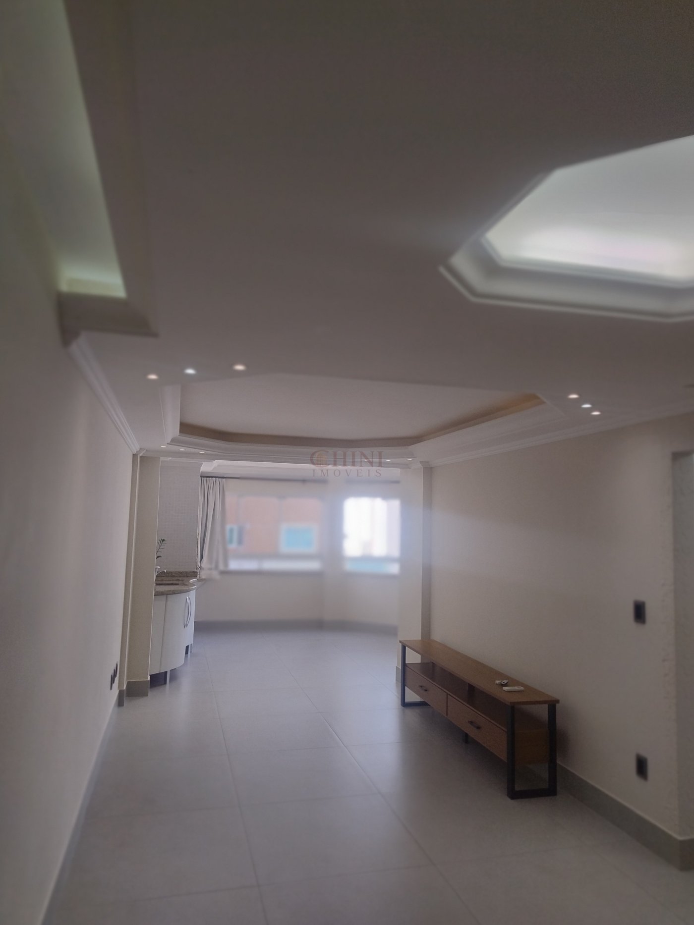 Apartamento 2 quartos para Locação Anual no bairro Centro em Balneário Camboriú