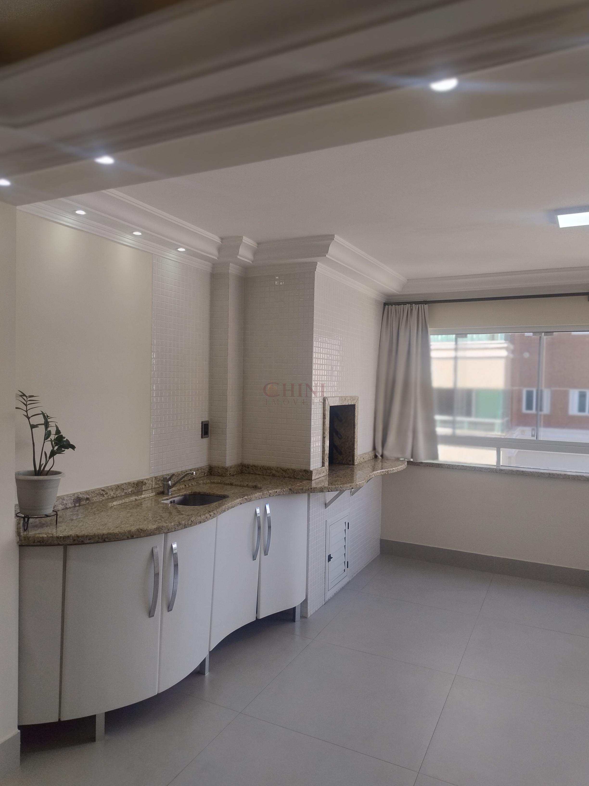 Apartamento 2 quartos para Locação Anual no bairro Centro em Balneário Camboriú