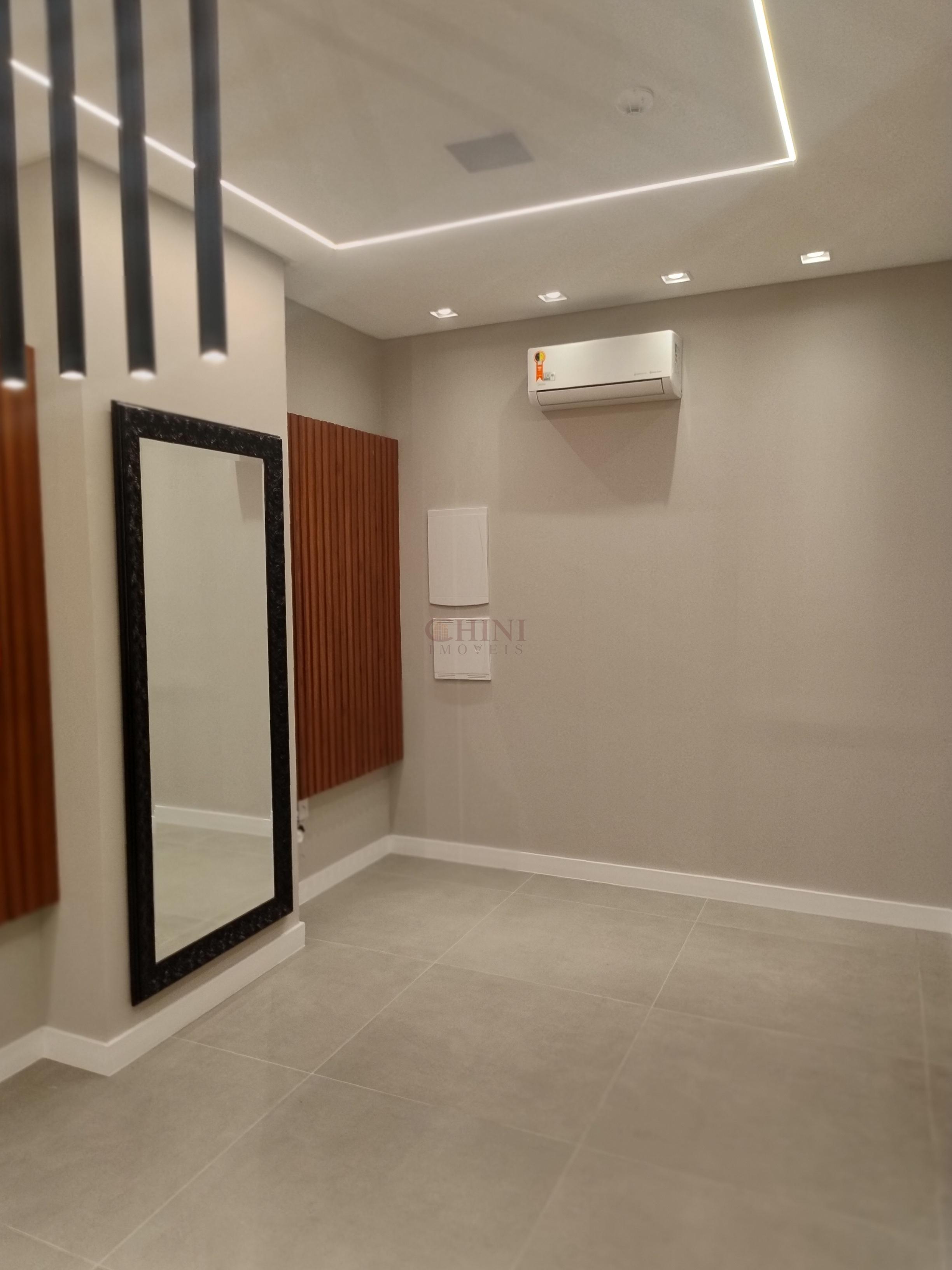 SALA PARA LOCAÇÃO ANUAL NO CENTRO DE BALNEÁRIO CAMBORIU SC 