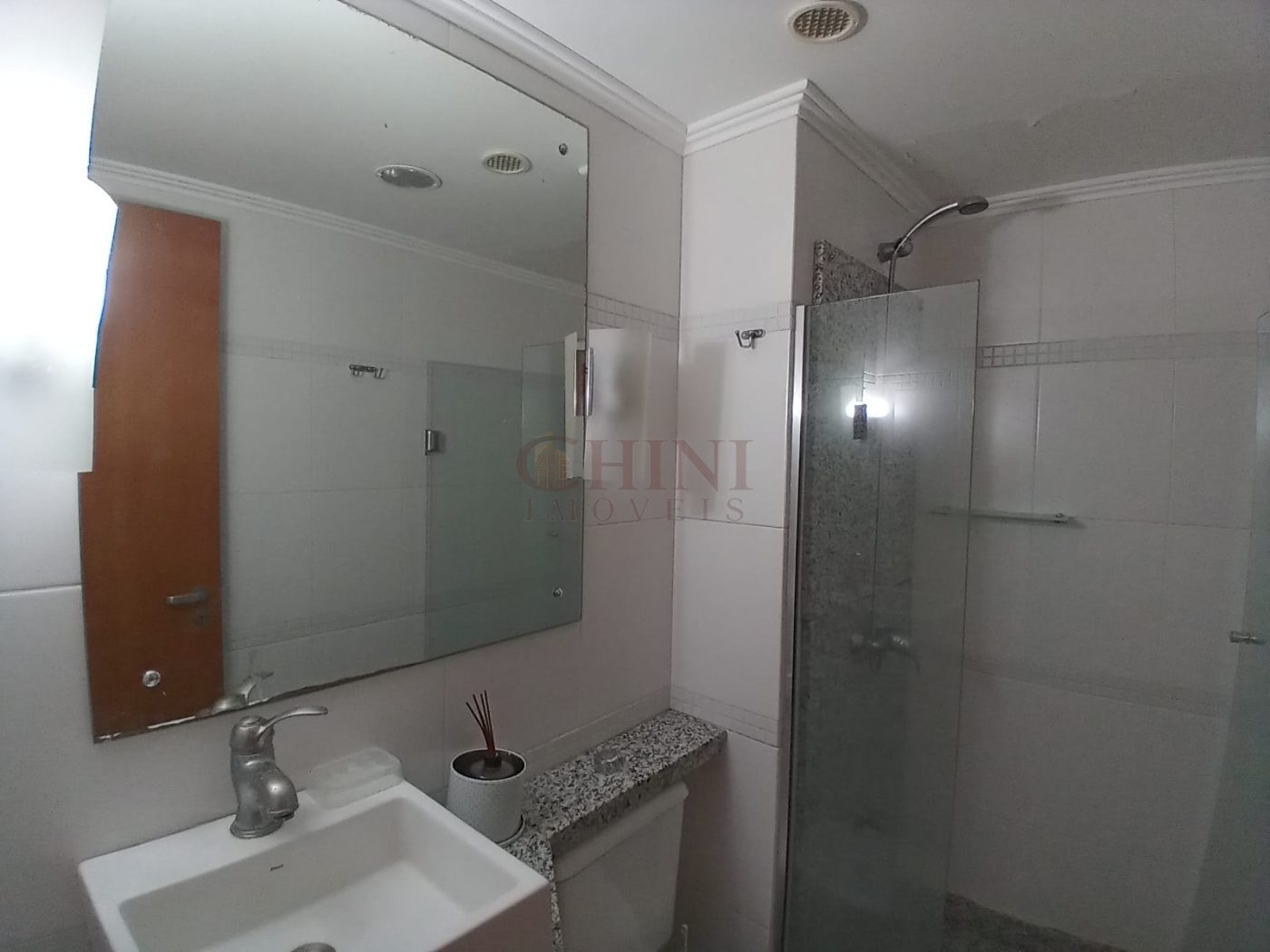 Apartamento 2 quartos para Venda no bairro Centro em Balneário Camboriú