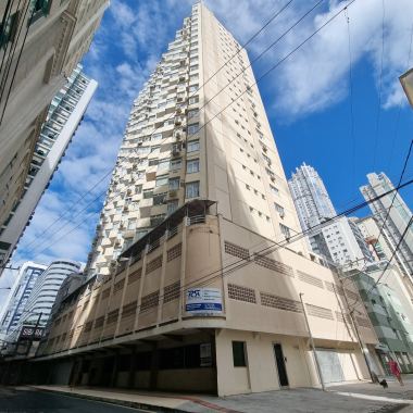 Apartamento 3 quartos para Venda no bairro Centro em Balneário Camboriú