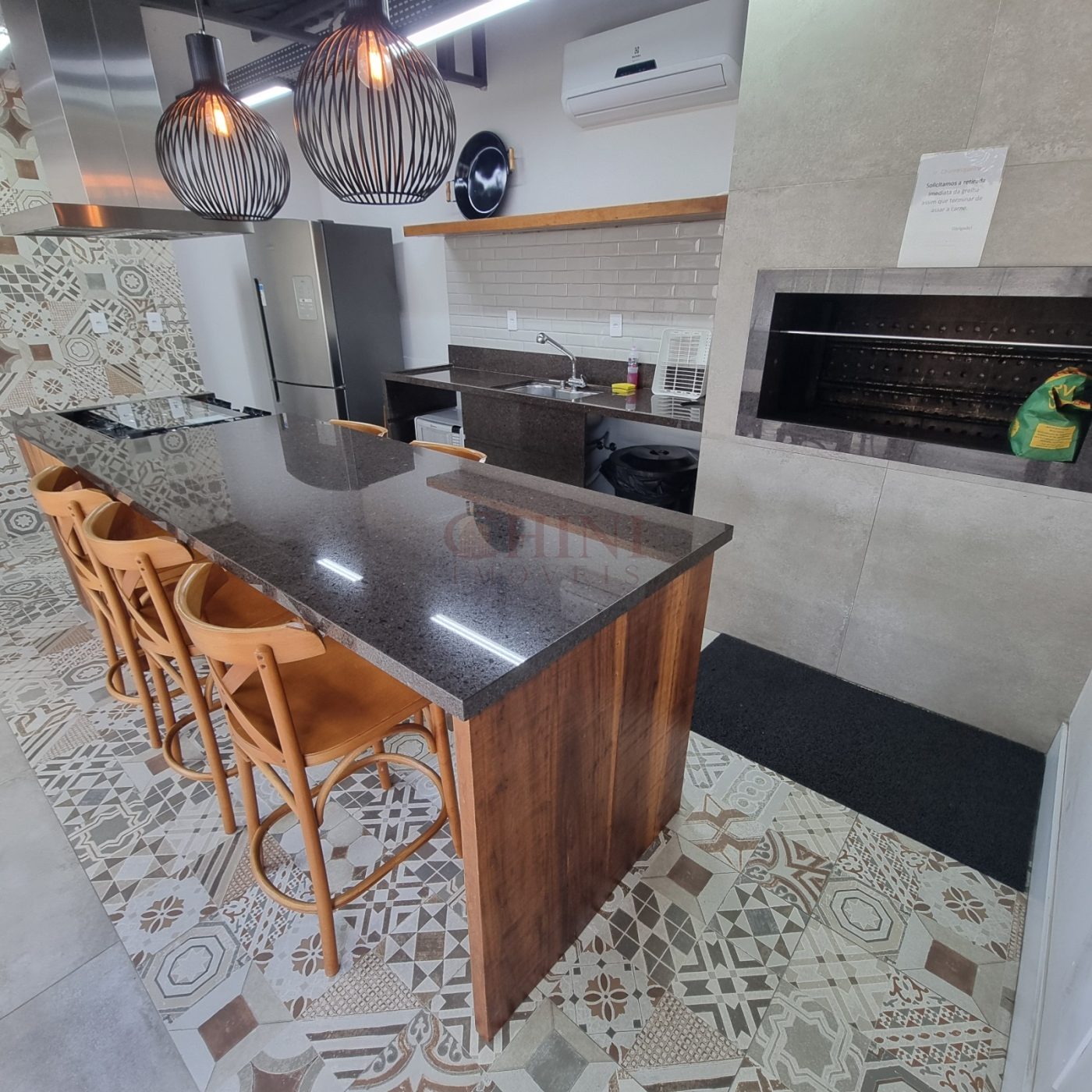 Apartamento 3 quartos para Venda no bairro Centro em Balneário Camboriú
