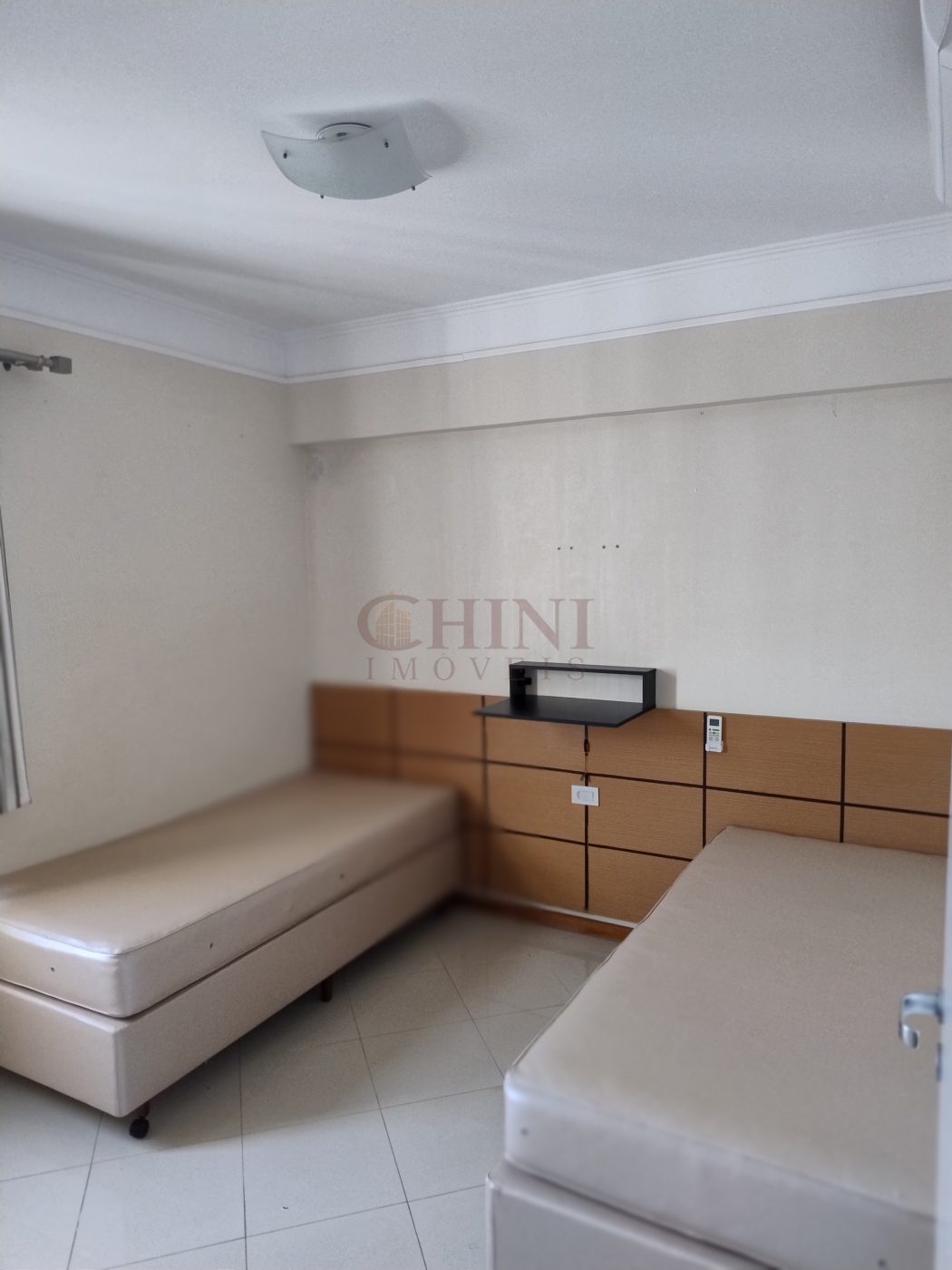 Apartamento 2 quartos para Locação Anual no bairro Centro em Balneário Camboriú