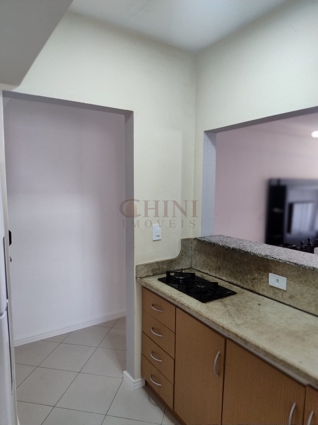 Apartamento 2 quartos para Locação Anual no bairro Centro em Balneário Camboriú